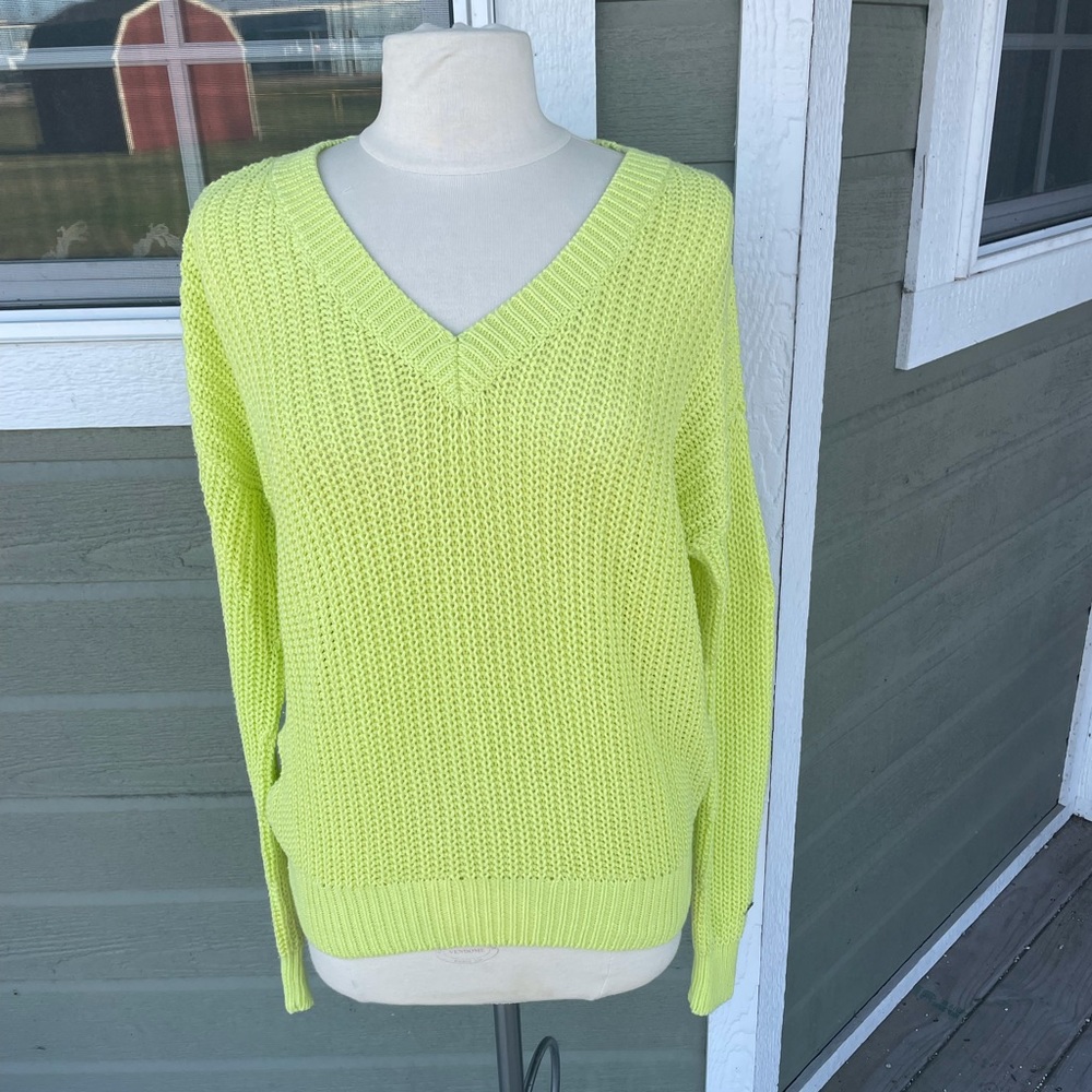 PINK Victoria Secret sweater